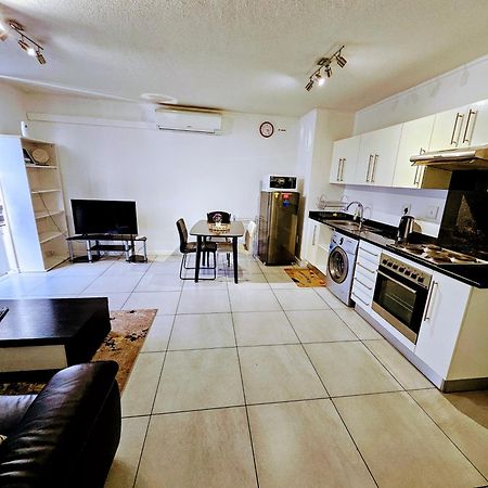 Kingelph Home-Stay ويندهوك المظهر الخارجي الصورة